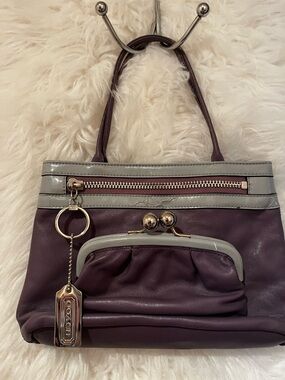 Coach Purple and Gray Leather Kiss-Lock Tiny purse. See flaws in pictures.